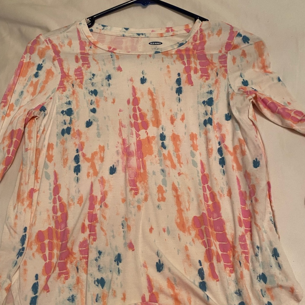 Old Navy top